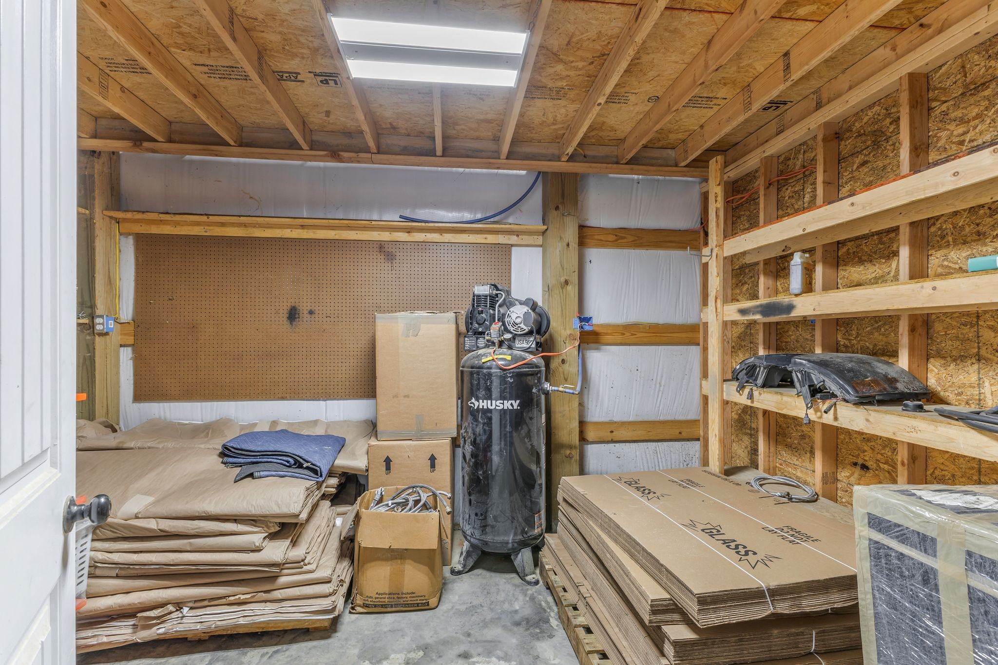 1745 Ennis Branch Road McEwen, TN 37101 - Photo 80 of 85