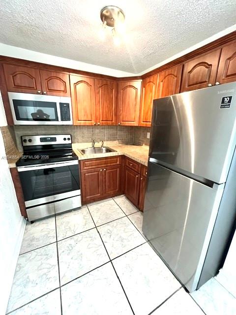 444 Southwest 4th Street, Unit 404 Miami, FL 33130 - Photo 2 of 27