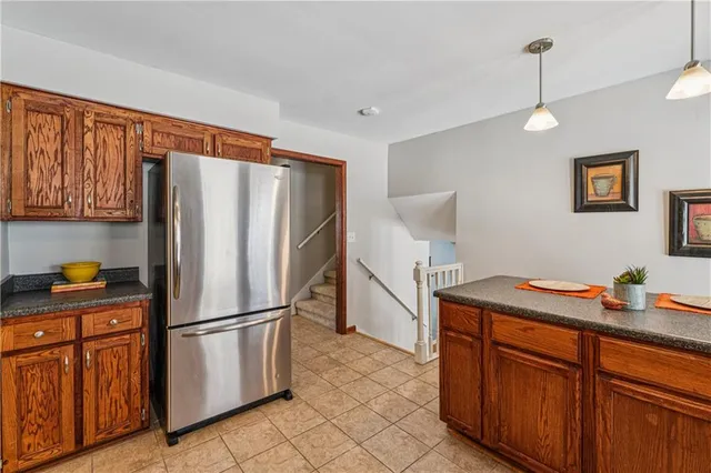 $375,000 | 7920 Gillette Street, Lenexa, KS 66215