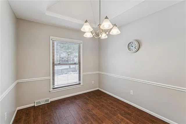 $375,000 | 7920 Gillette Street, Lenexa, KS 66215