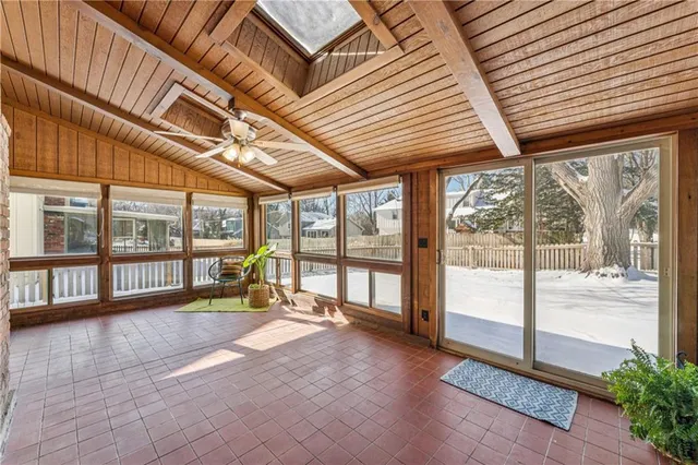 $375,000 | 7920 Gillette Street, Lenexa, KS 66215