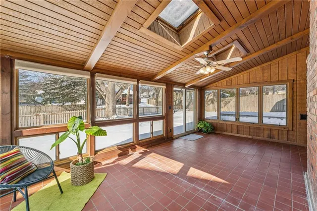 $375,000 | 7920 Gillette Street, Lenexa, KS 66215