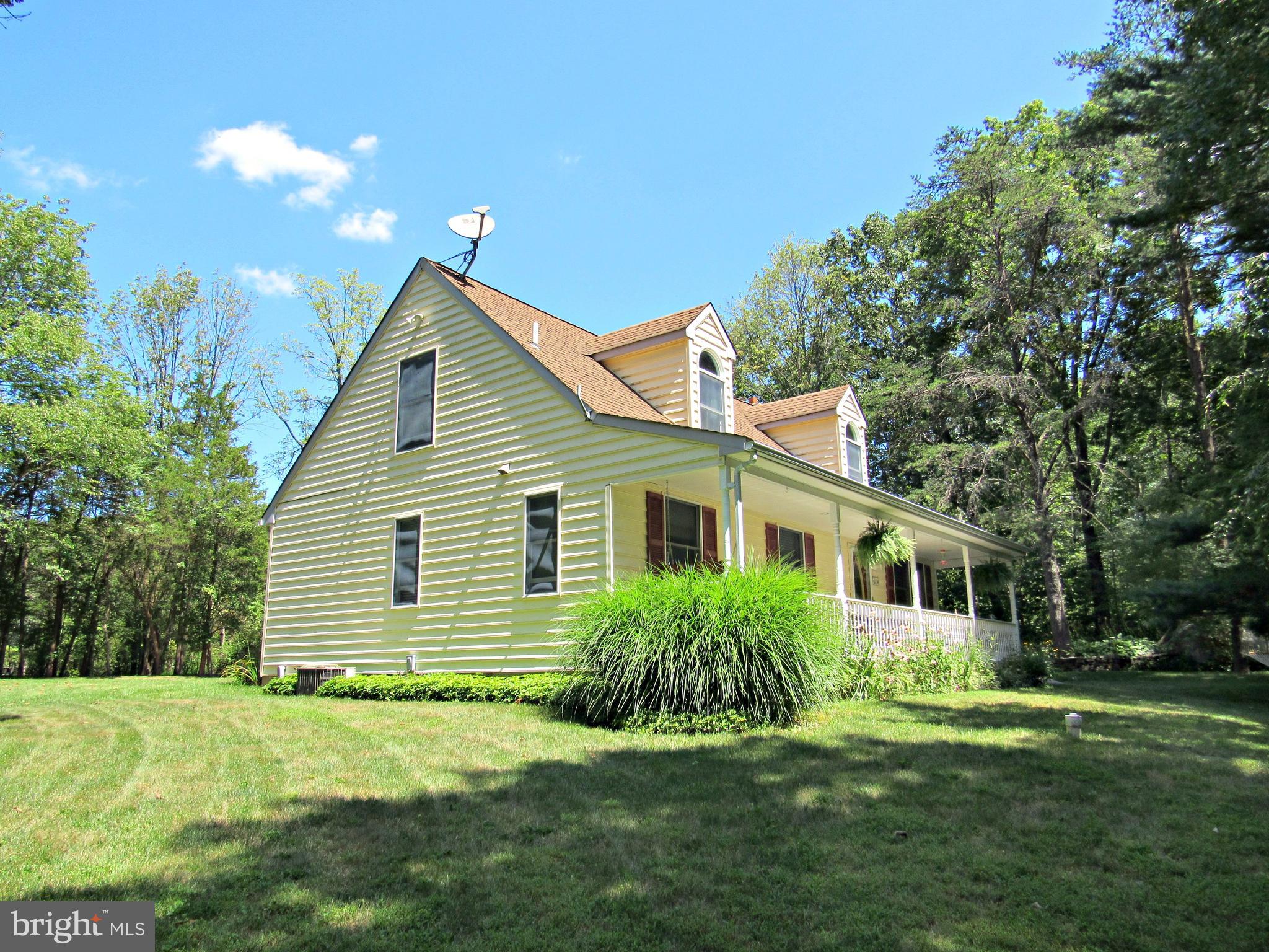 437 Hill Road Green Lane, PA 18054 - Photo 2 of 39 Gallery Image 2