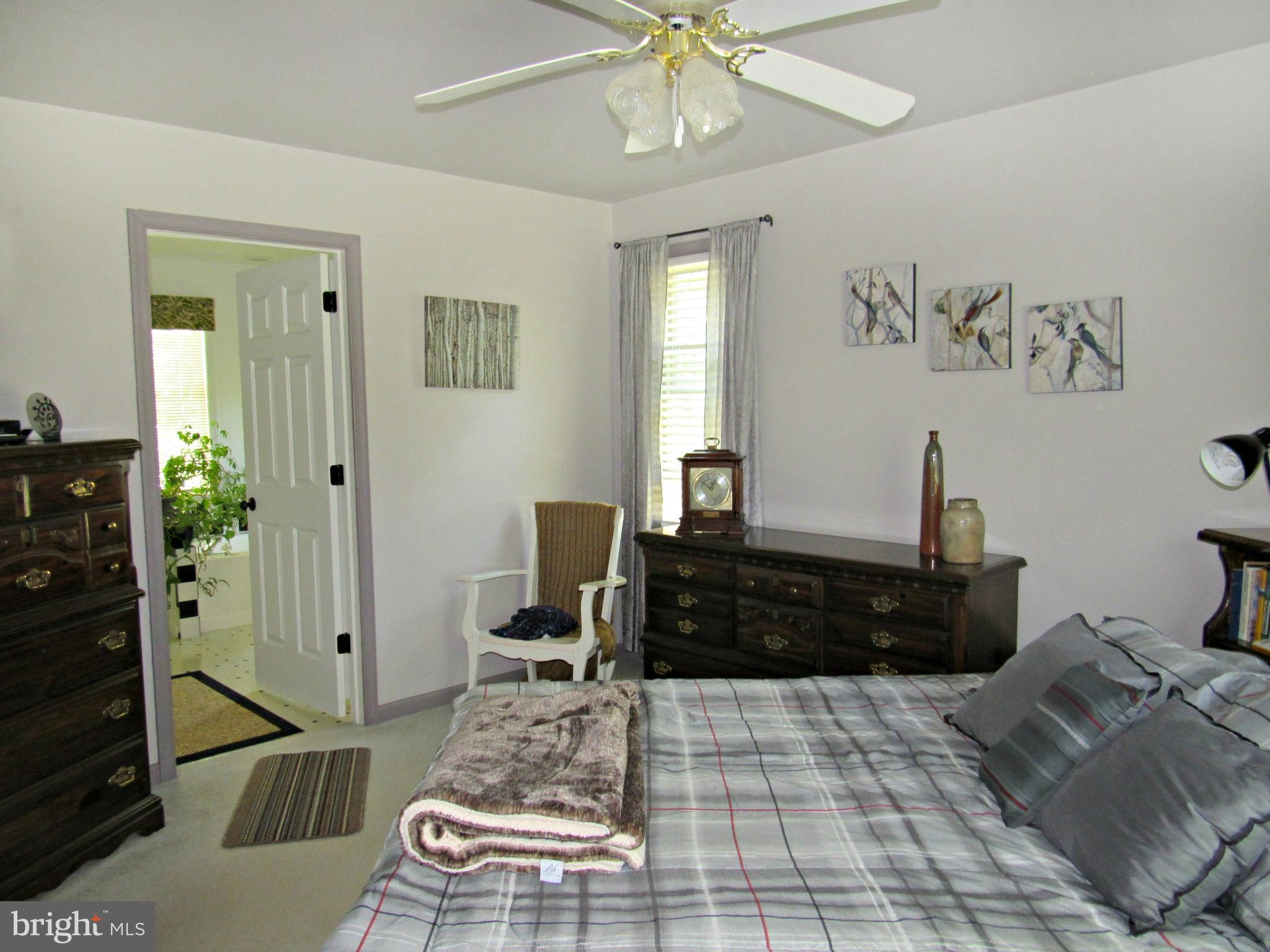 437 Hill Road Green Lane, PA 18054 - Photo 23 of 39 Gallery Image 23