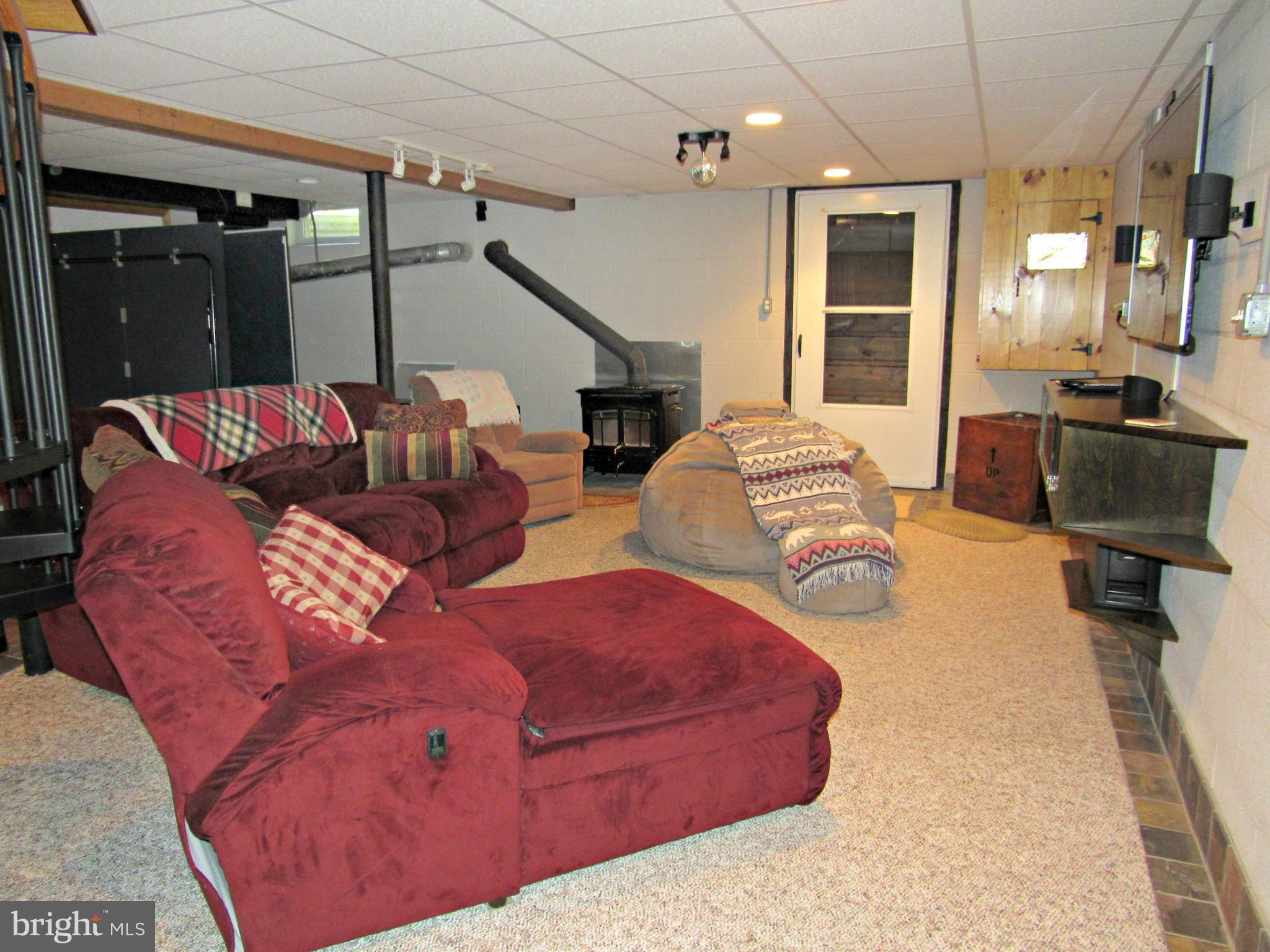 437 Hill Road Green Lane, PA 18054 - Photo 31 of 39 Gallery Image 31