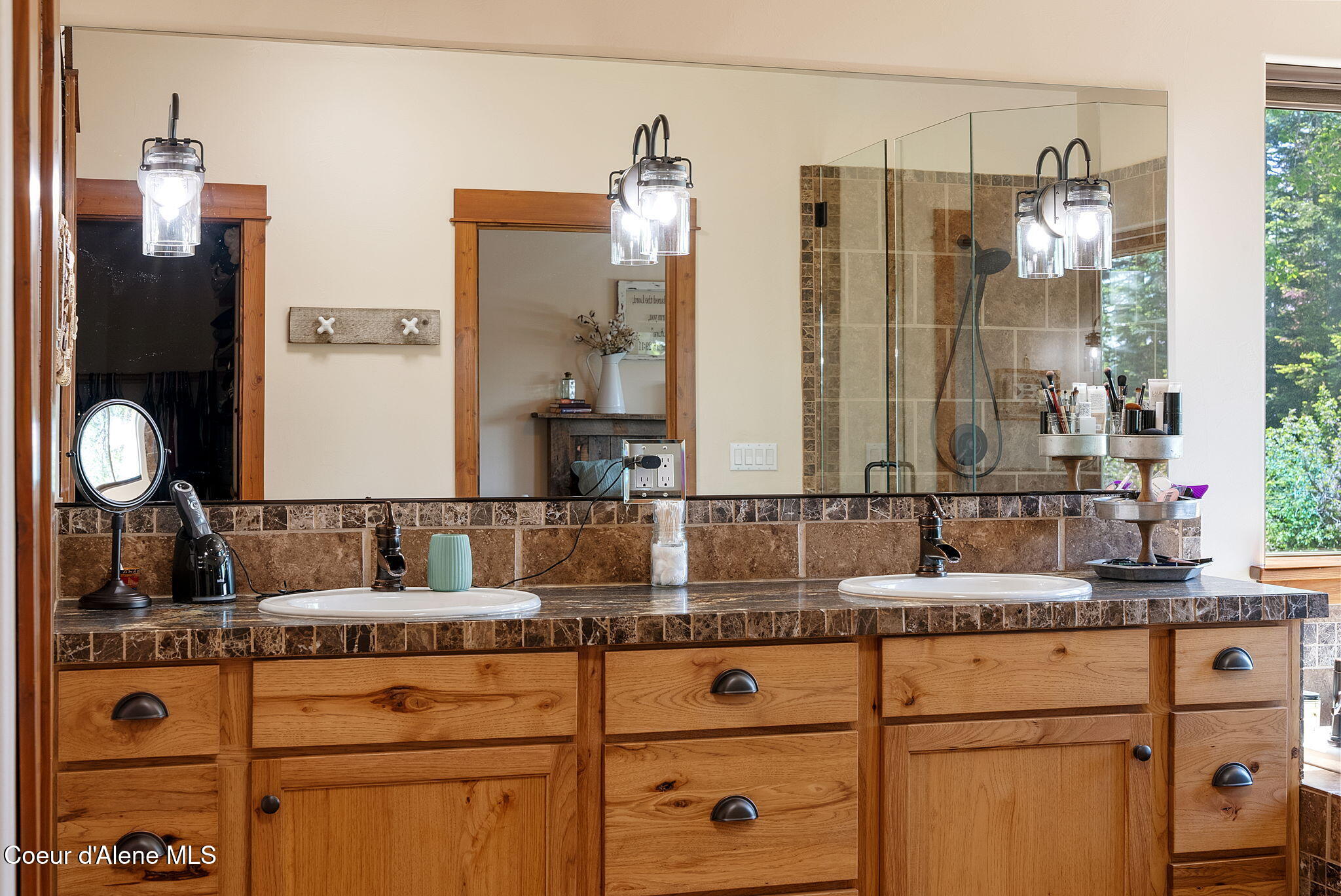 17378 North Freddi Road Rathdrum, ID 83858 - Photo 31 of 93 Double Sinks