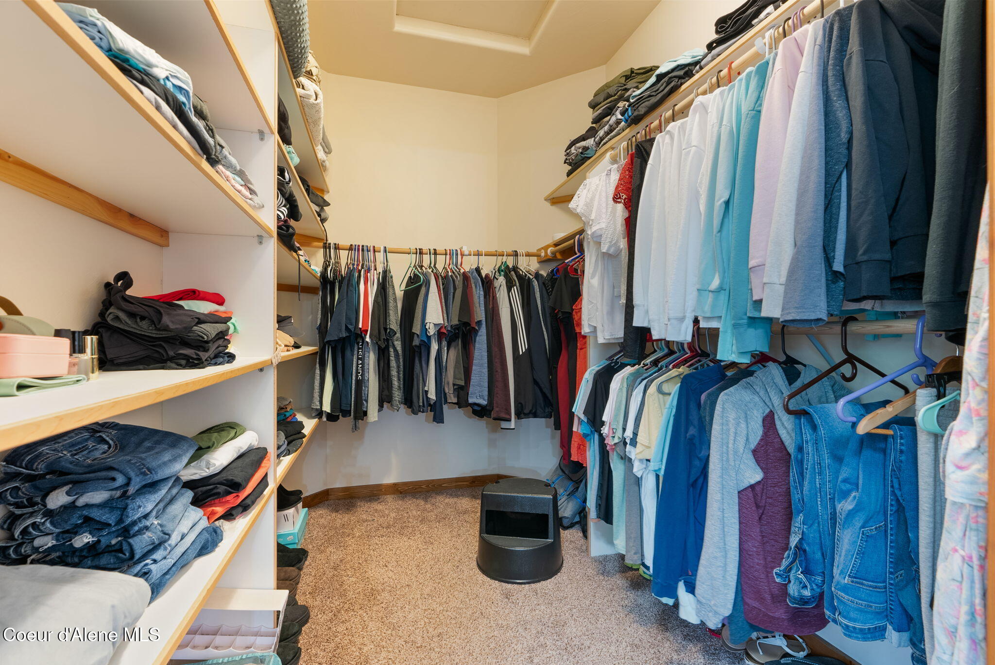 17378 North Freddi Road Rathdrum, ID 83858 - Photo 32 of 93 Large Closet