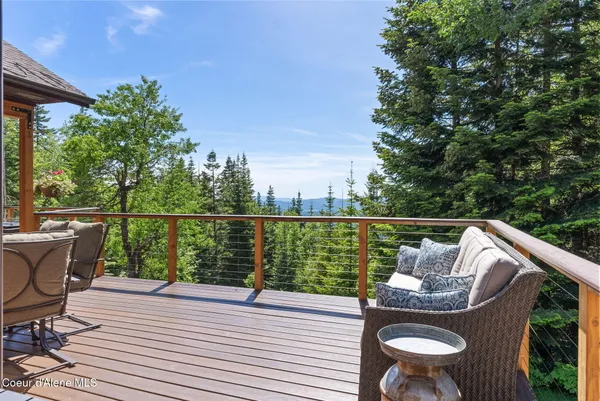 $1,699,000 | 17378 North Freddi Road, Rathdrum, ID 83858