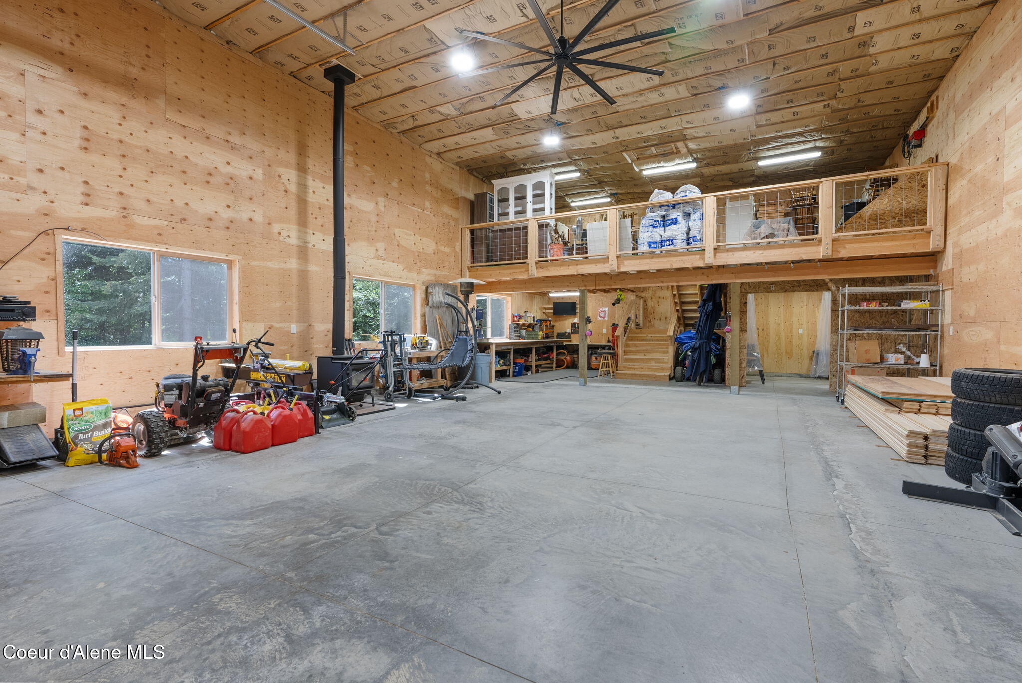 17378 North Freddi Road Rathdrum, ID 83858 - Photo 67 of 93 Inside Shop