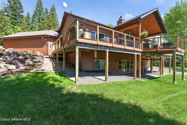$1,699,000 | 17378 North Freddi Road, Rathdrum, ID 83858