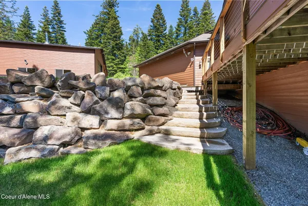 $1,699,000 | 17378 North Freddi Road, Rathdrum, ID 83858