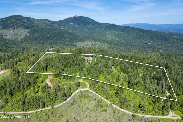 $1,699,000 | 17378 North Freddi Road, Rathdrum, ID 83858