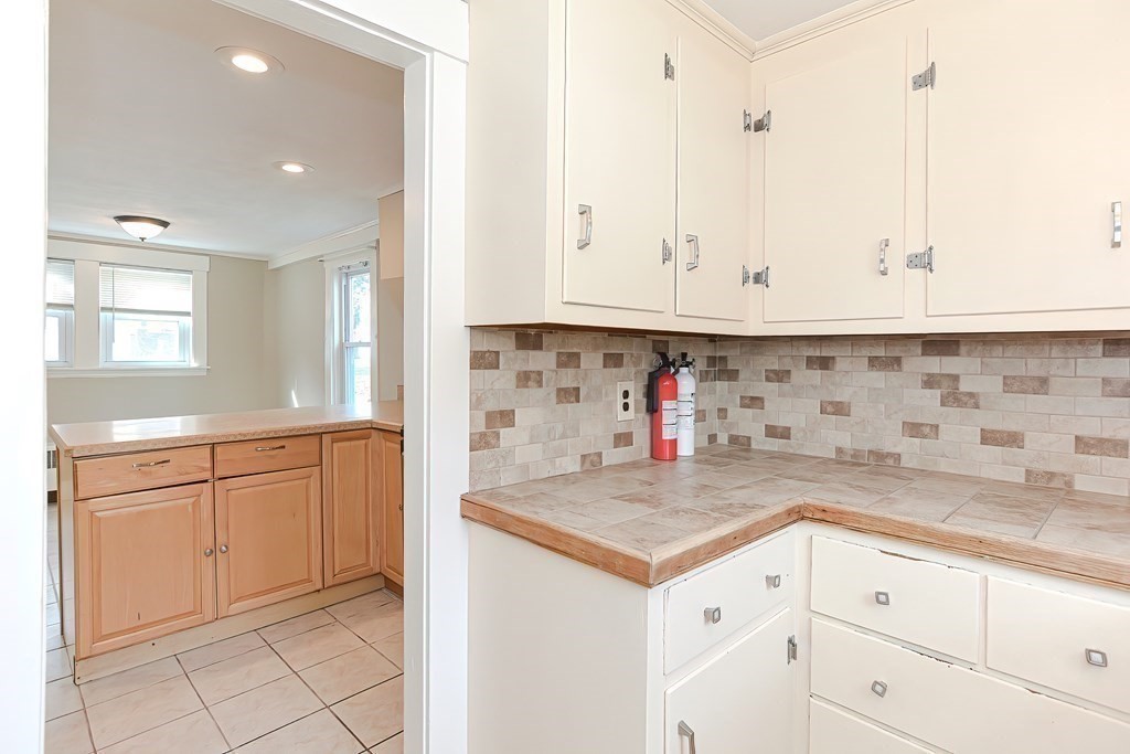 9 Maple Street Mendon, MA 01756 - Photo 15 of 34 Gallery Image 15