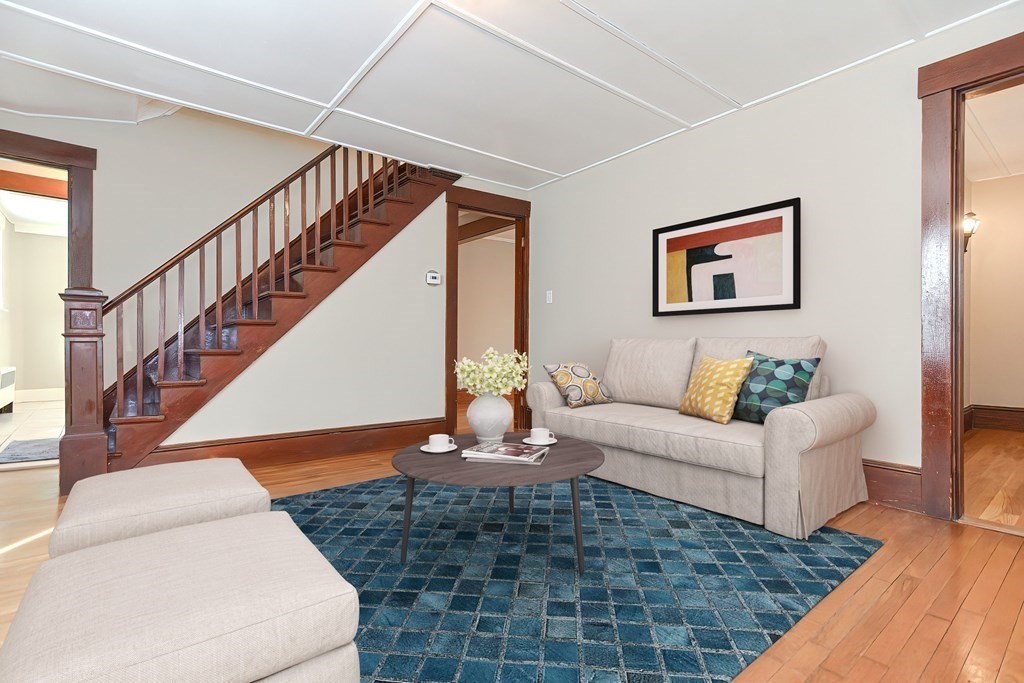 9 Maple Street Mendon, MA 01756 - Photo 5 of 34 Gallery Image 5