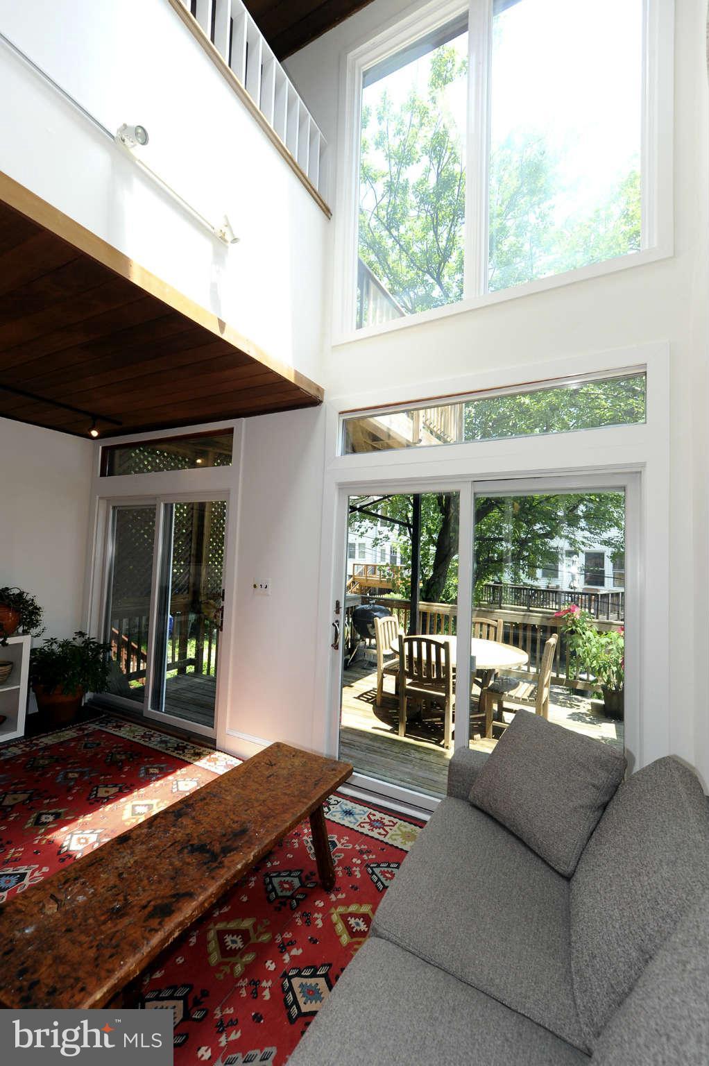 2413 Tunlaw Road Northwest Washington, DC 20007 - Photo 10 of 30 Interior General