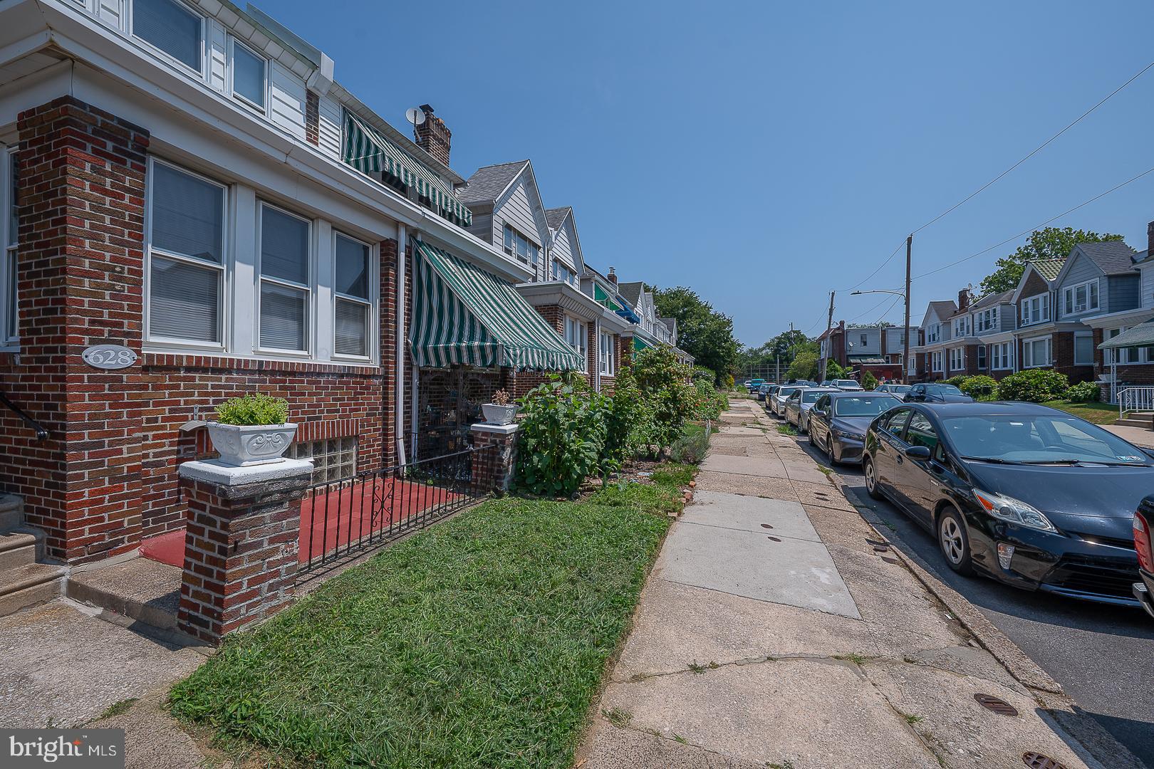 628 Gerhard Street Philadelphia, PA 19128 - Photo 30 of 30 Front Patio