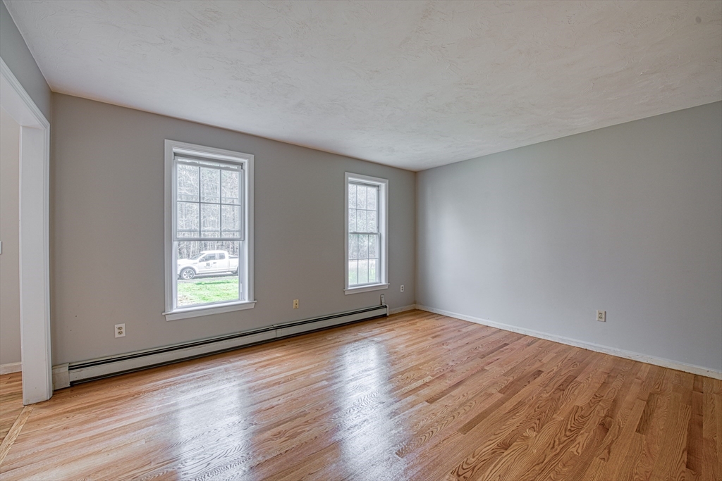 218 Tearall Road Raynham, MA 02767 - Photo 18 of 37 Gallery Image 18
