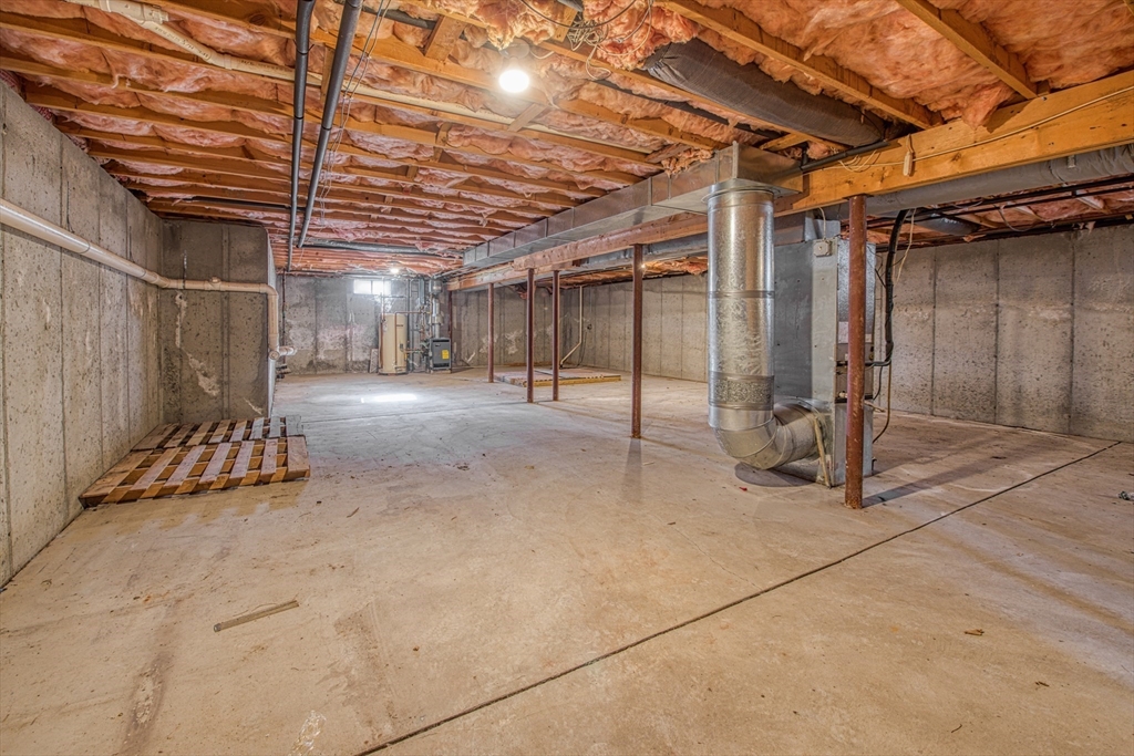 218 Tearall Road Raynham, MA 02767 - Photo 34 of 37 Gallery Image 34