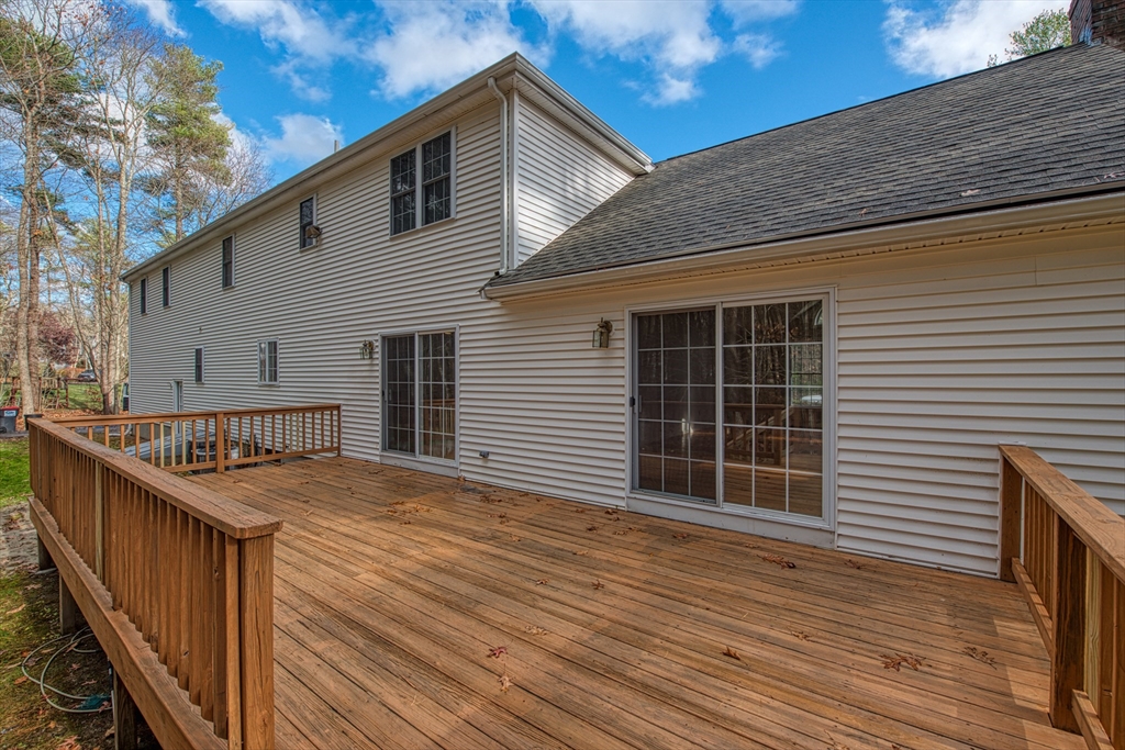 218 Tearall Road Raynham, MA 02767 - Photo 4 of 37 Gallery Image 4