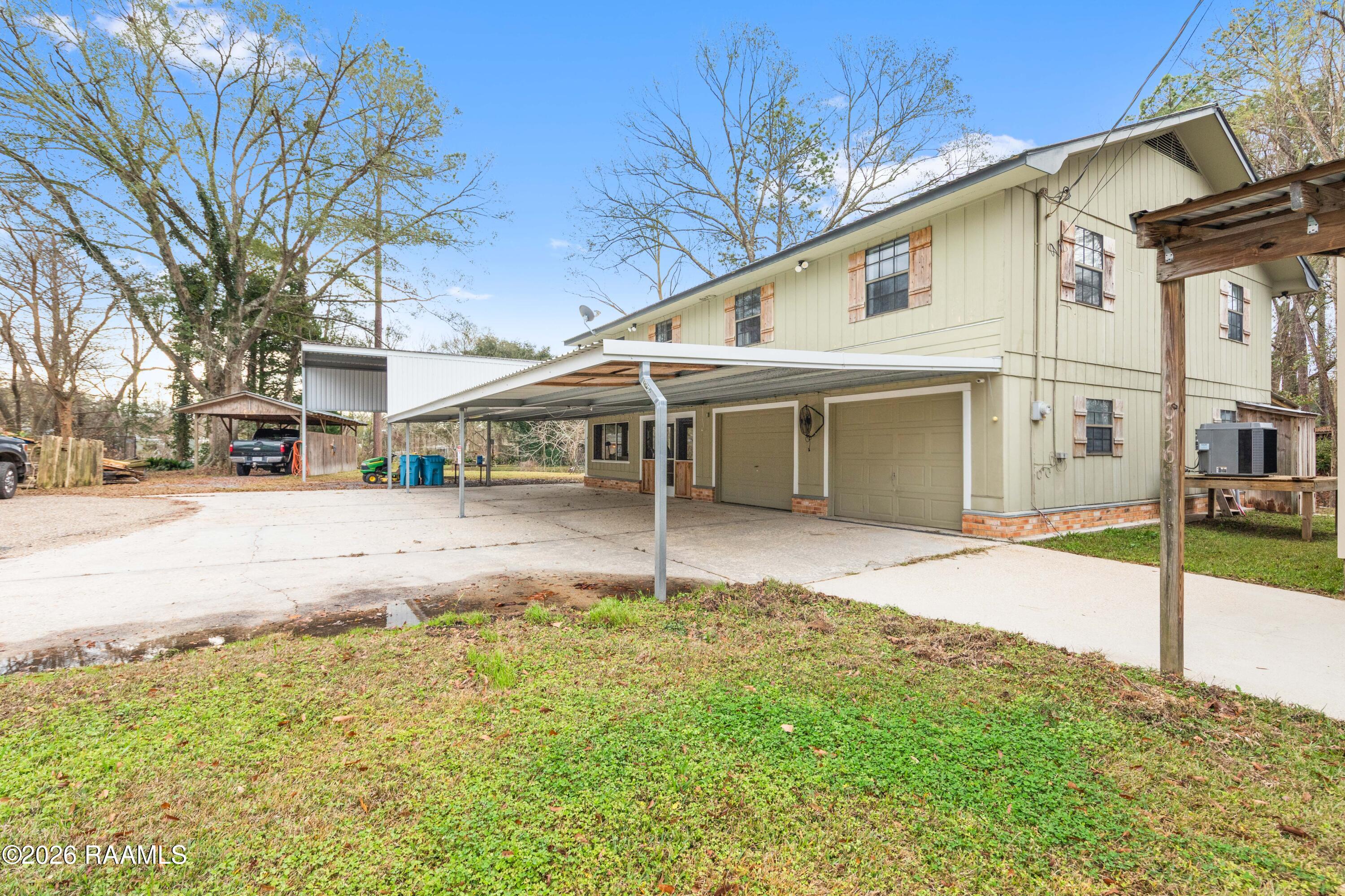 1036 Gabriel Street Breaux Bridge, LA 70517 - Photo 7 of 51 1036Gabriel-5