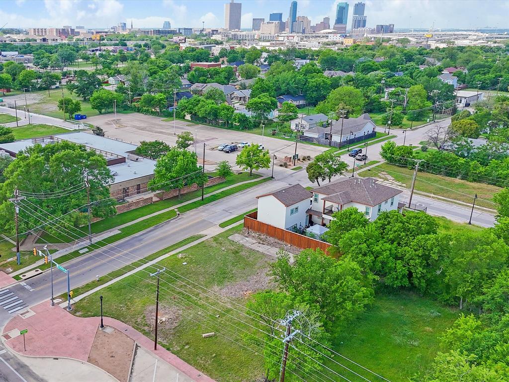 1003 East Rosedale Street Fort Worth, TX 76104 - Photo 9 of 15 a view of a city