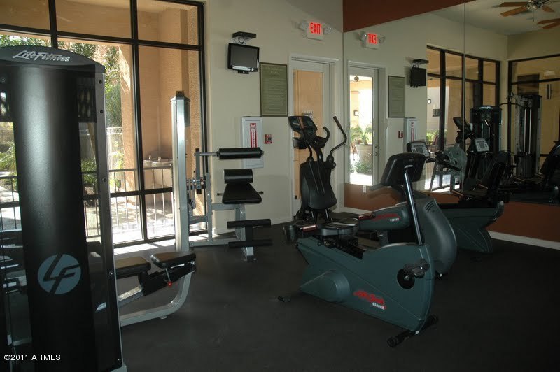 3330 South Gilbert Road, Unit 1039 Chandler, AZ 85286 - Photo 3 of 5 Fitness center
