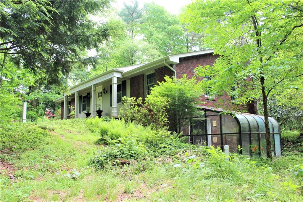1084 Spring Hill Road Murrysville, PA 15668 - Photo 3 of 25 Gallery Image 3