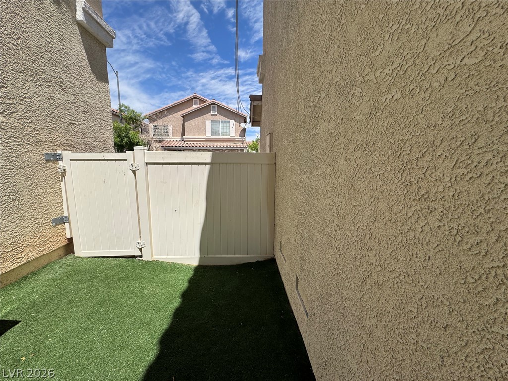 7267 Phlox Road Las Vegas, NV 89113 - Photo 7 of 27