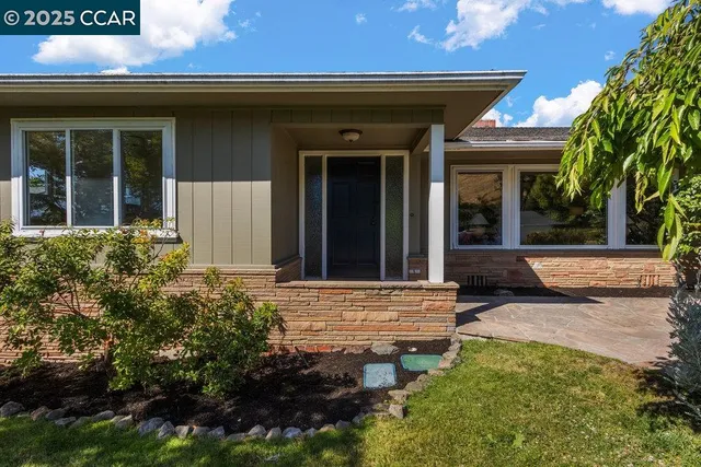 $1,625,000 | 1071 Serrano Court, Lafayette, CA 94549