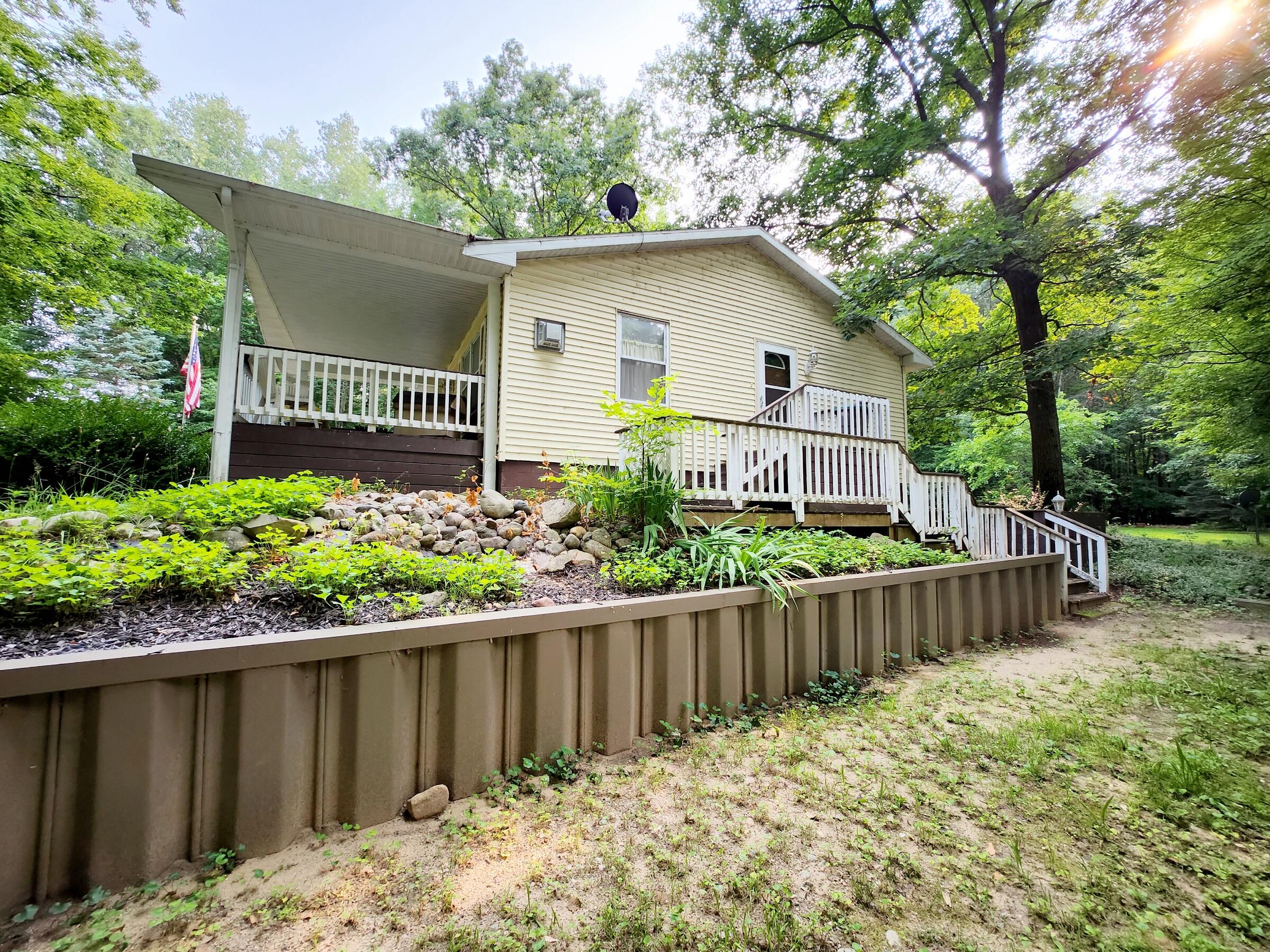 7411 North Deja Road Edmore, MI 48829 - Photo 5 of 40 20230801_174423
