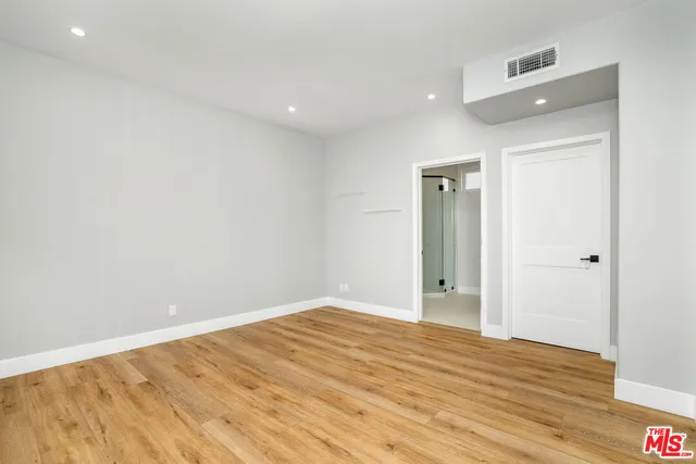 a view of empty room