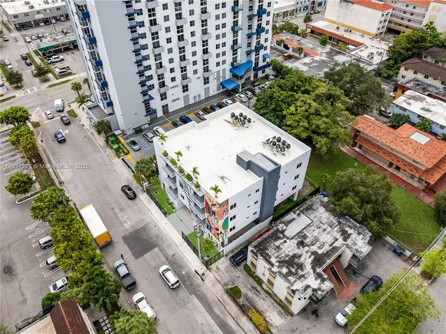 $700,000 | 32 Northwest 14th Avenue, Unit 101, Miami, FL 33125