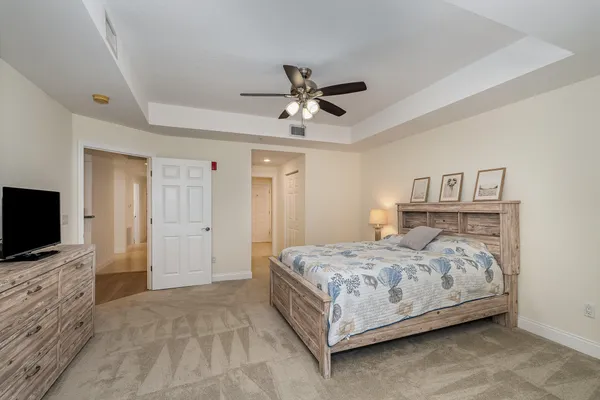 $3,795 | 125 Pulsipher Avenue, Unit 402, Cocoa Beach, FL 32931