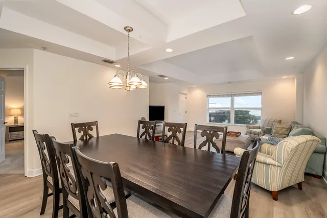 $4,000 | 125 Pulsipher Avenue, Unit 402, Cocoa Beach, FL 32931