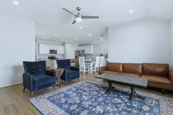 $2,100 | 16034 Mersmann Rdg Lane, Cypress, TX 77433