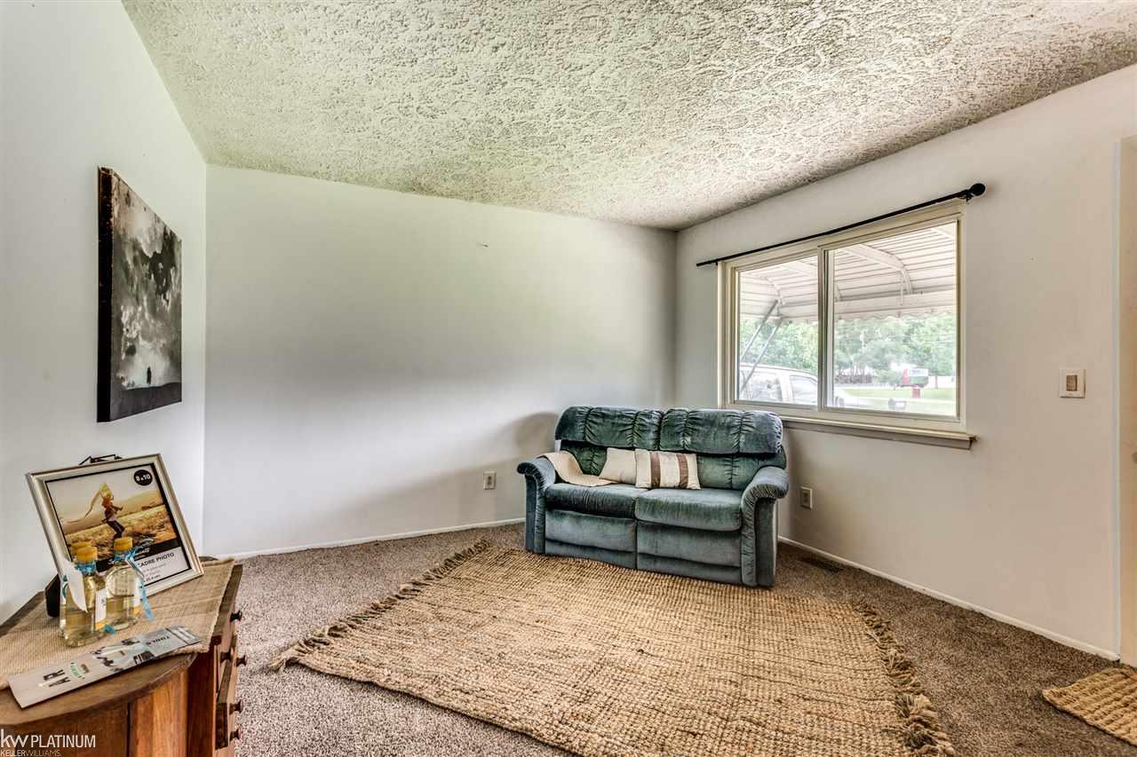 19509 East 14 Mile Road Clinton Township, MI 48035 - Photo 10 of 20
