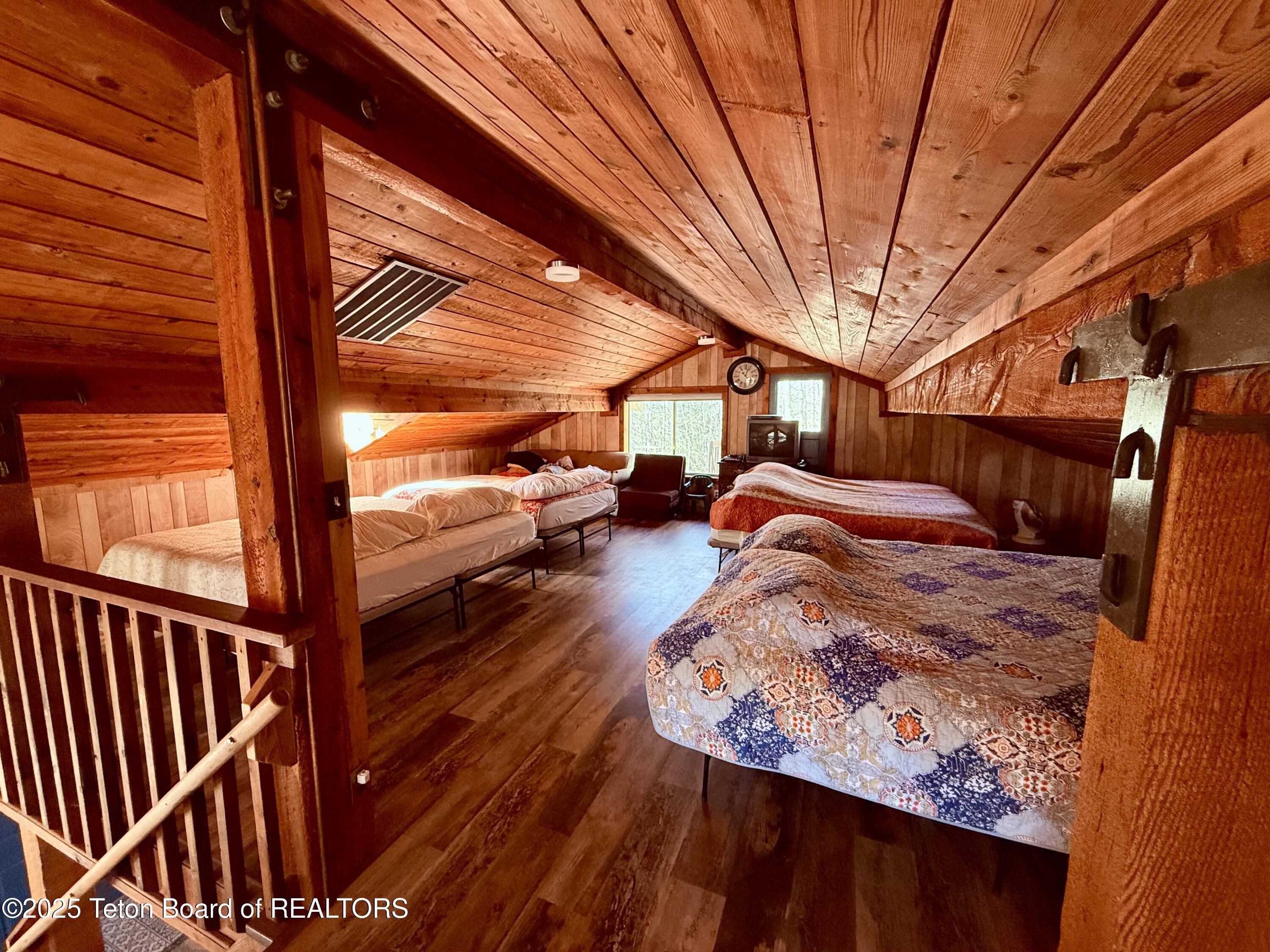 161 Vista W Drive Star Valley Ranch, WY 83127 - Photo 15 of 18 Loft