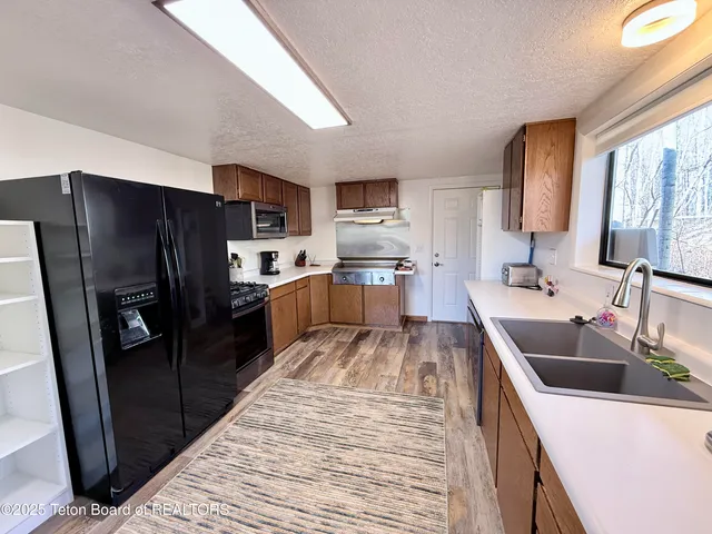 $547,000 | 161 Vista W Drive, Star Valley Ranch, WY 83127