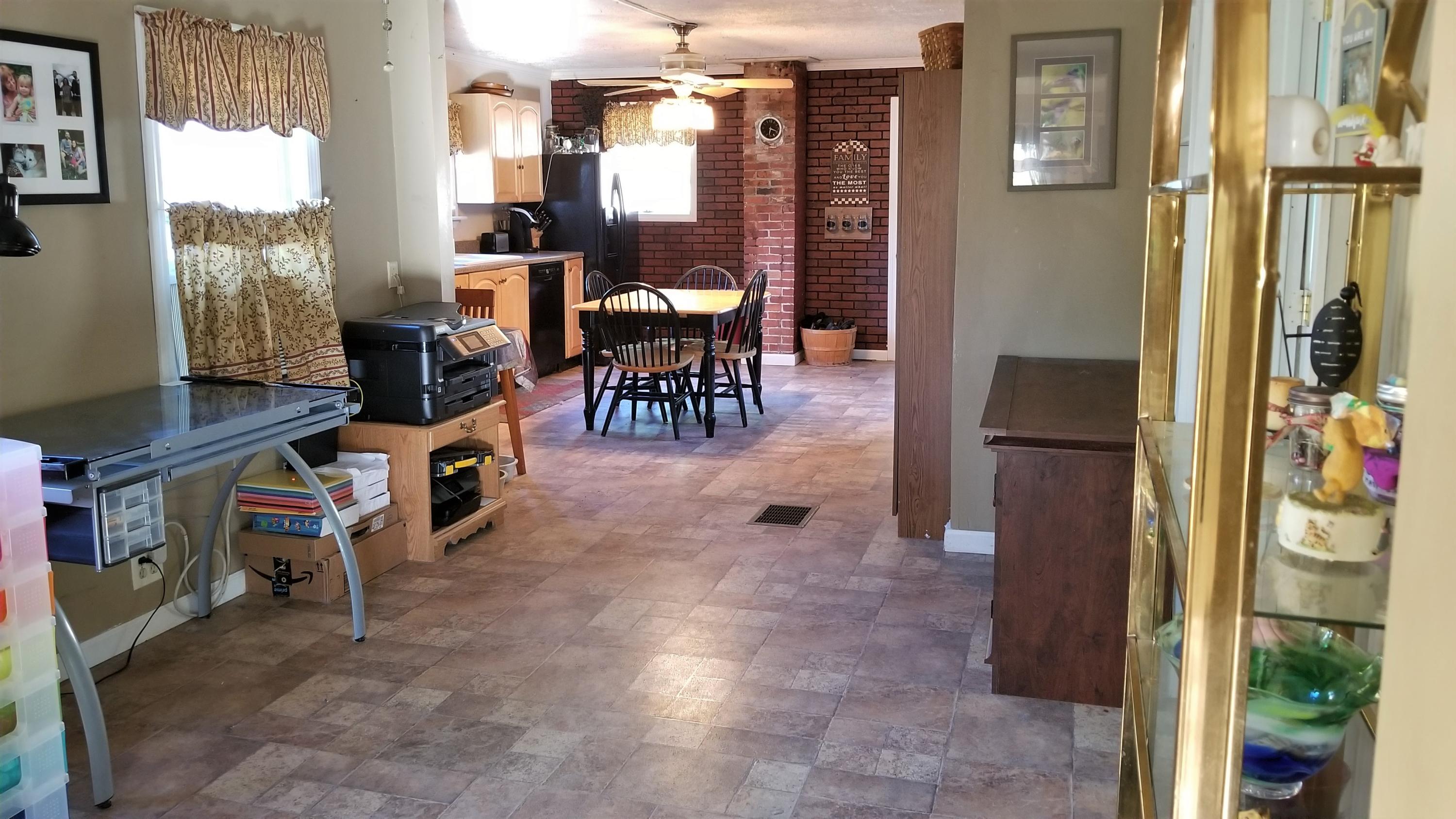 29 Mill Street Springvale, ME 04083 - Photo 22 of 23 10