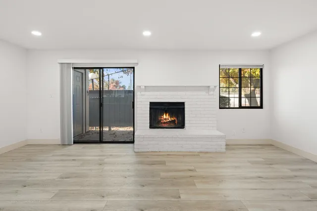 $315,000 | 7401 Auburn Oaks Court, Unit M, Citrus Heights, CA 95621