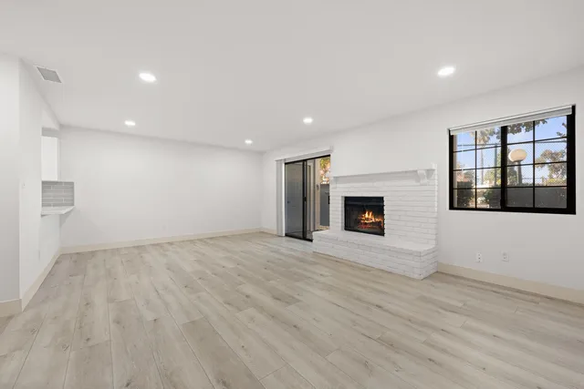 $315,000 | 7401 Auburn Oaks Court, Unit M, Citrus Heights, CA 95621