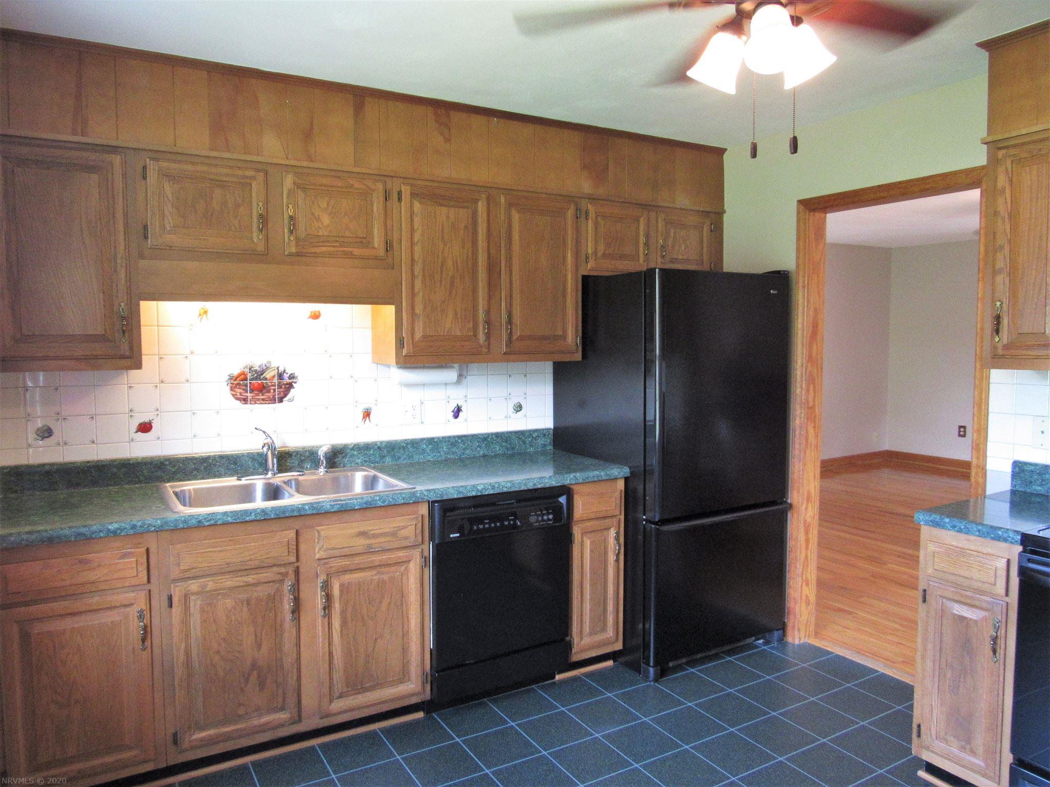 4655 Long Shop Road Blacksburg, VA 24060 - Photo 11 of 73 Gallery Image 11