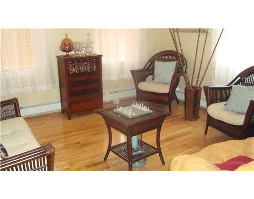 1573 Centerville Road Warwick, RI 02886 - Photo 6 of 8 Living Room.