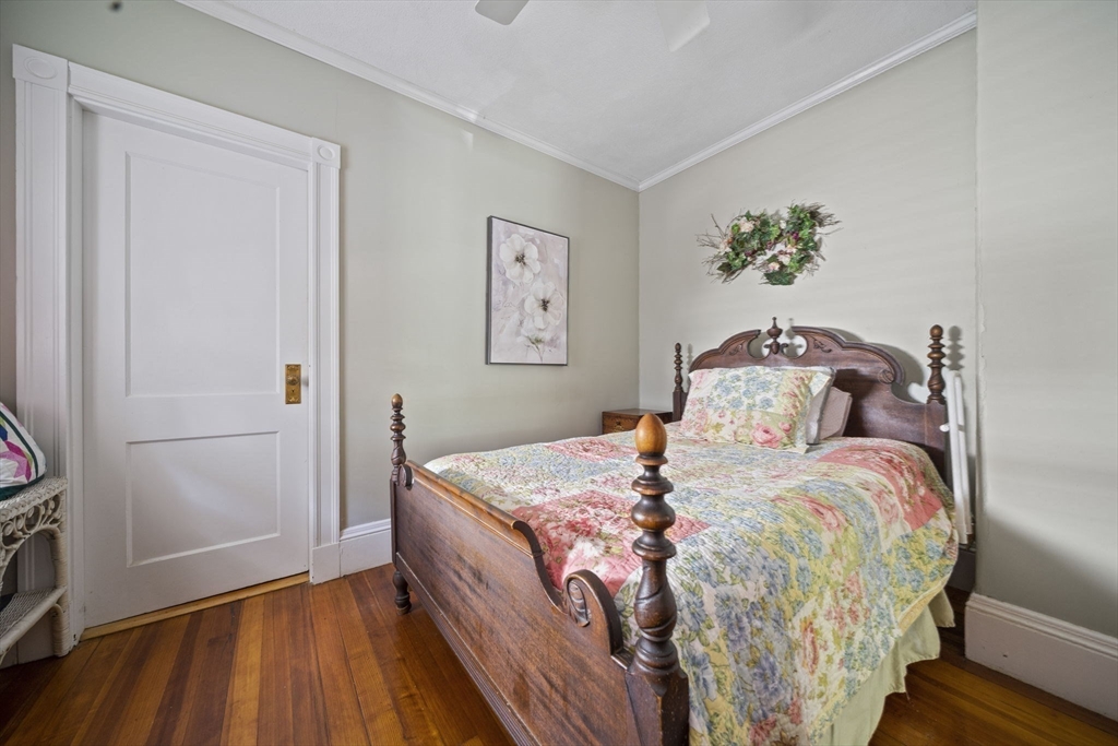 16 Hamilton Road Somerville, MA 02144 - Photo 12 of 40 Gallery Image 12