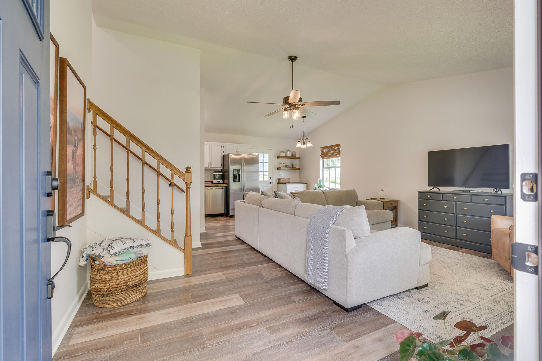 265 Ridgeview Drive Gray, TN 37615 - Photo 5 of 34 005