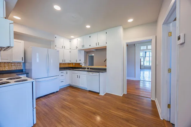 $269,999 | 5012 South Cleveland Street, Lonsdale, MN 55046