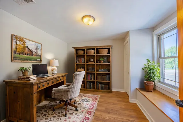 $269,999 | 5012 South Cleveland Street, Lonsdale, MN 55046