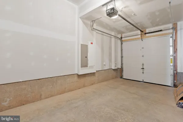 $3,100 | 22395 Claude Moore Drive, Ashburn, VA 20148