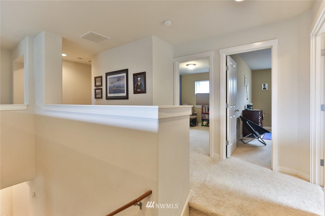 21932 44th Drive Southeast Bothell, WA 98021 - Photo 12 of 24