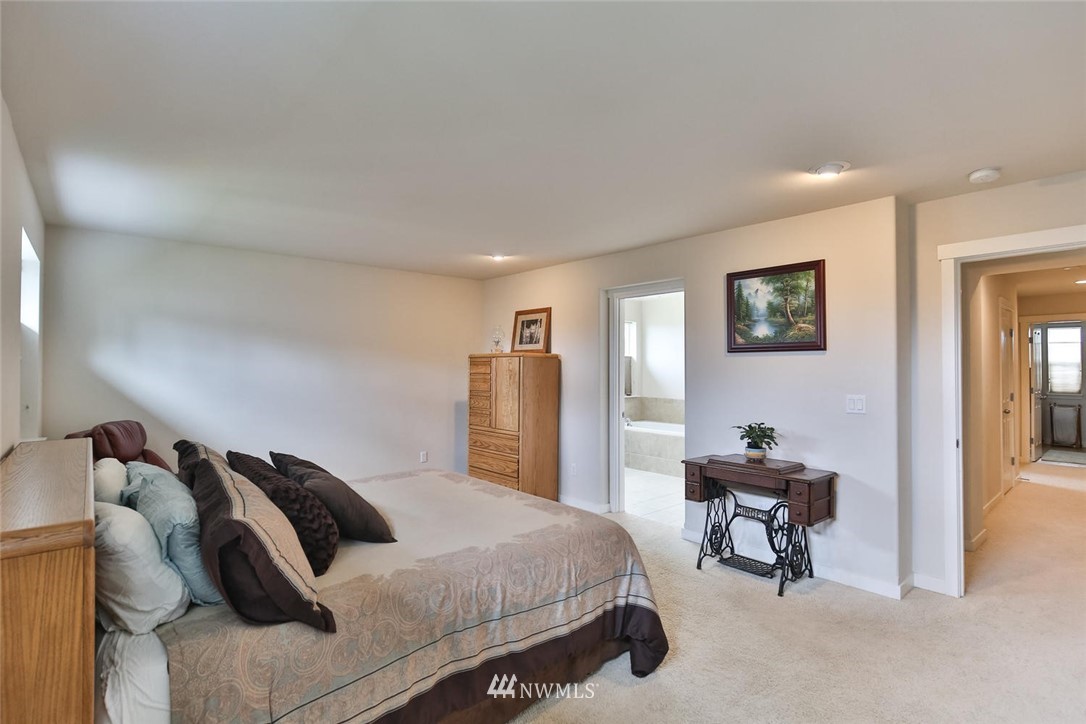 21932 44th Drive Southeast Bothell, WA 98021 - Photo 15 of 24